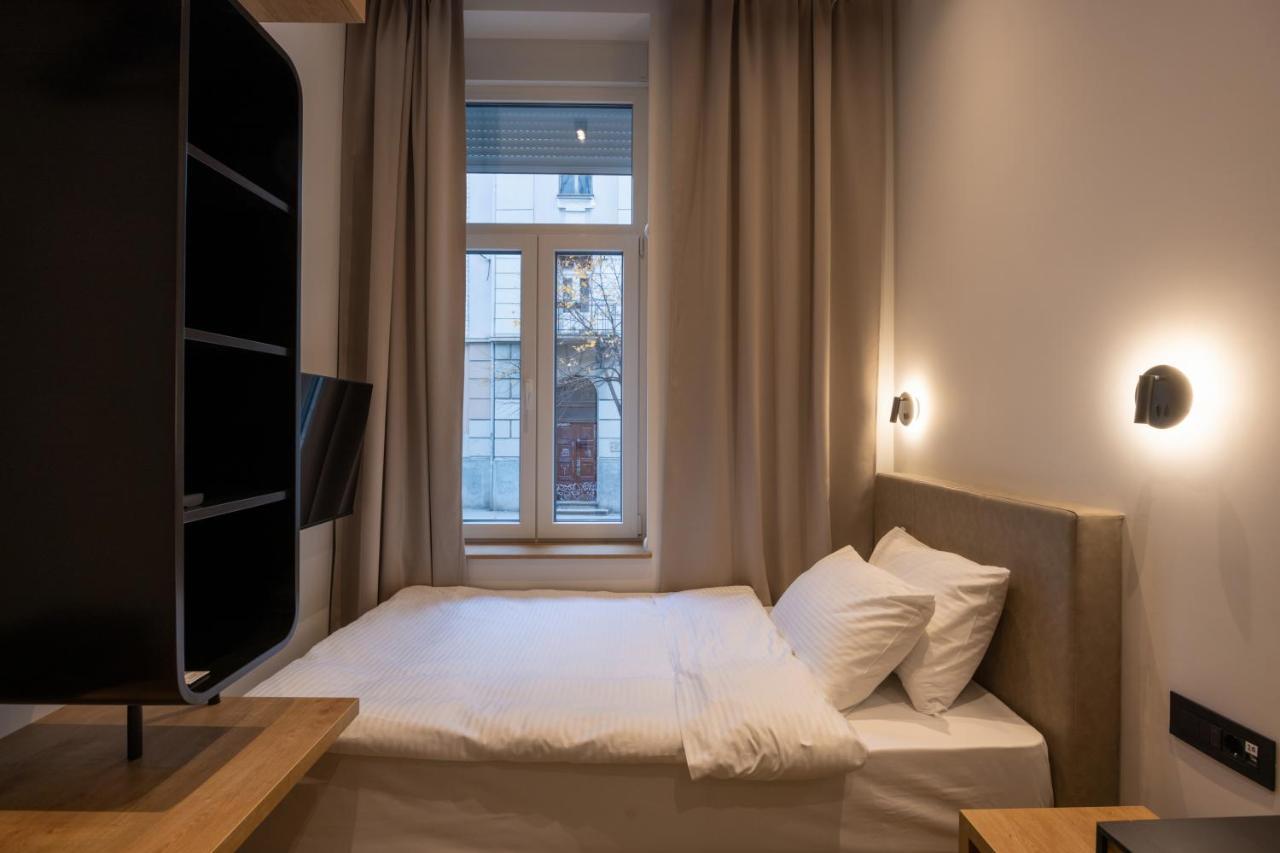 Hop Inn Rooms & Suites Βελιγράδι Εξωτερικό φωτογραφία